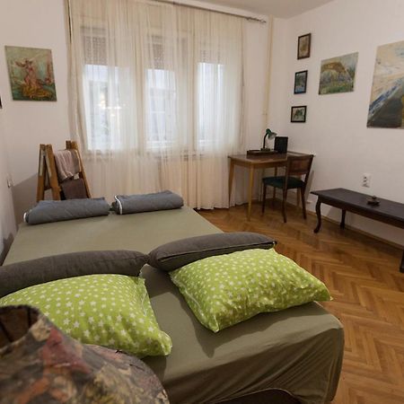 The Pioneers Home 2 Skopje Zewnętrze zdjęcie