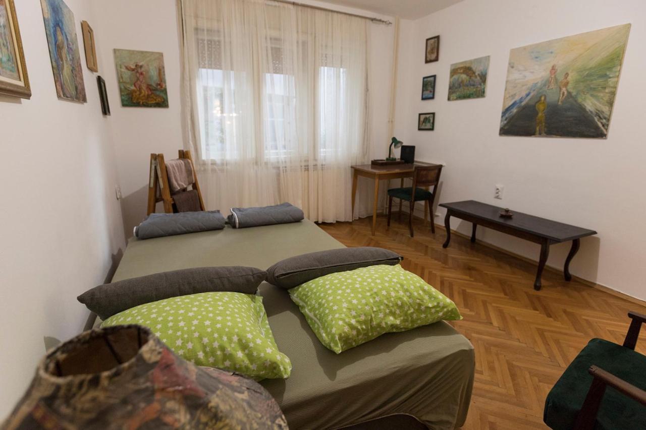 The Pioneers Home 2 Skopje Zewnętrze zdjęcie